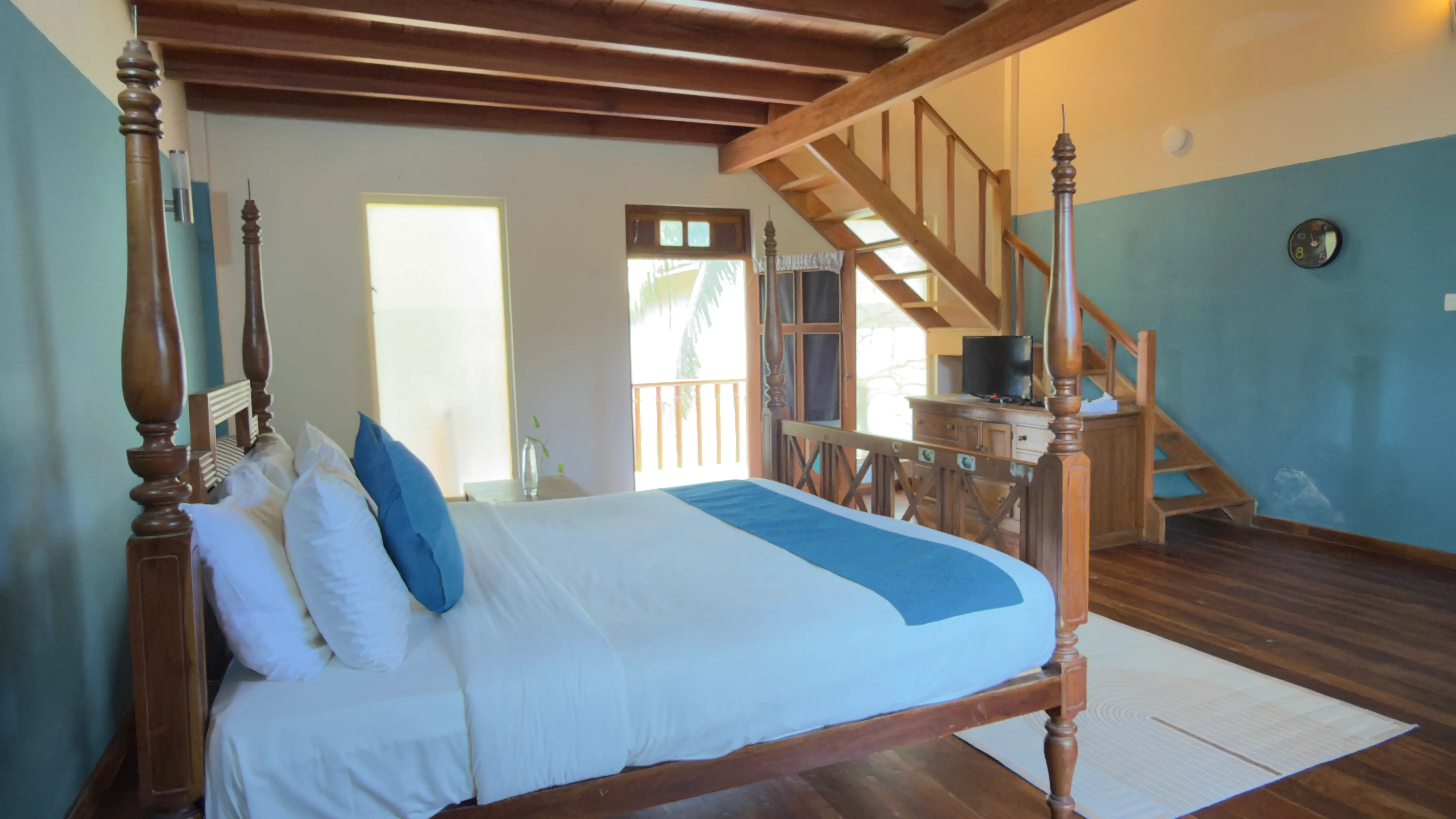 Duplex Quadruple Room