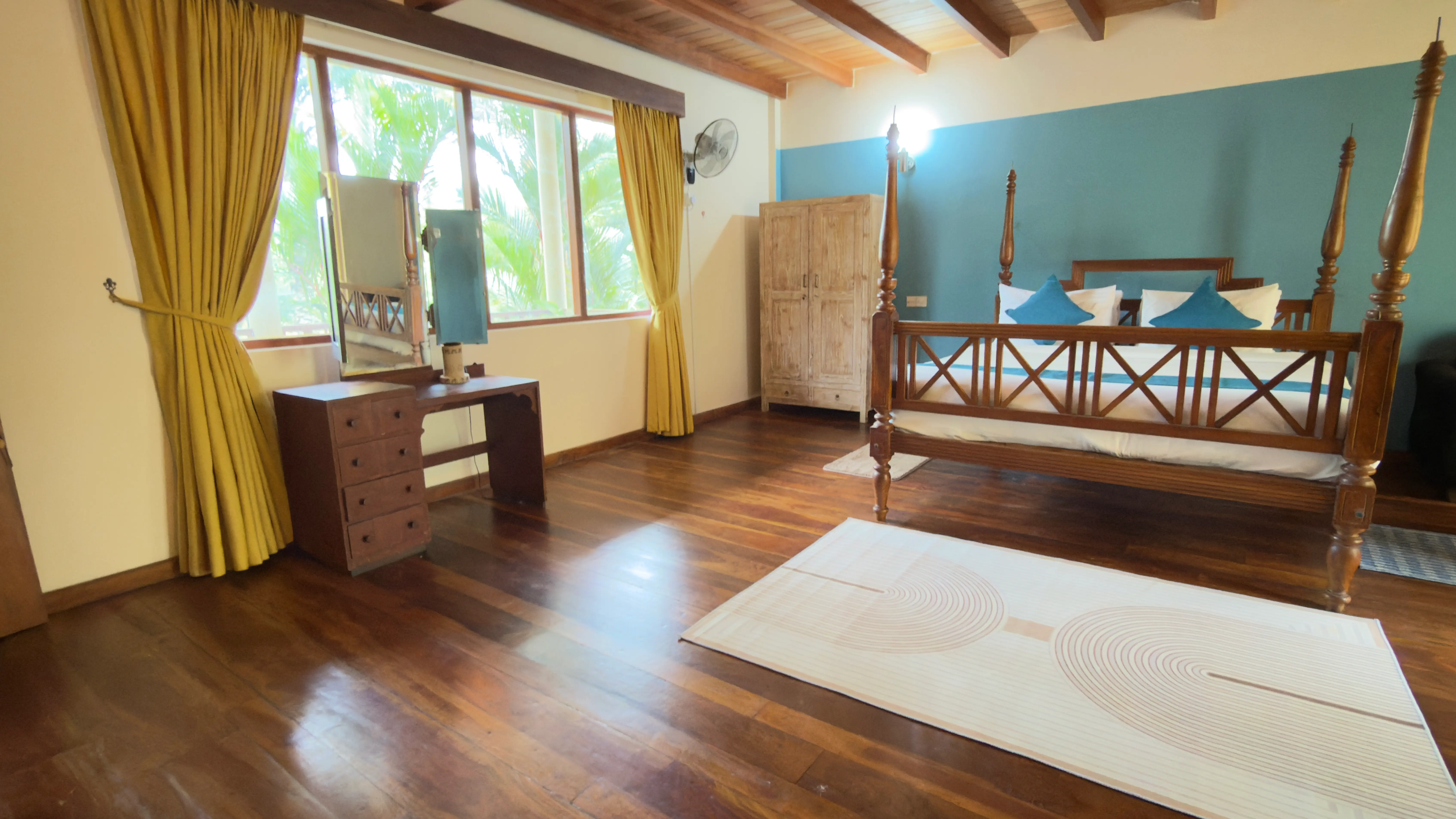 Duplex Quadruple Room